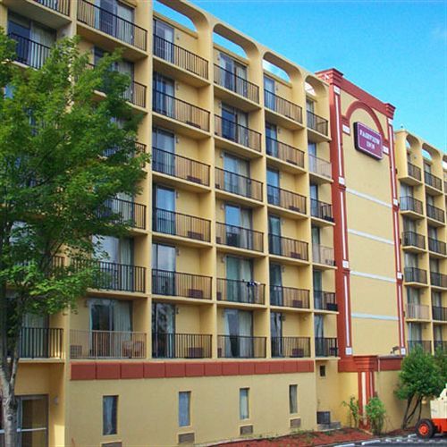 Knights Inn Six Flags Lodge West Εξωτερικό φωτογραφία